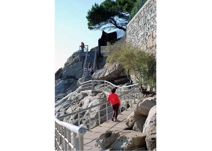 1019 Costa - Apivend Immo Ρόζες